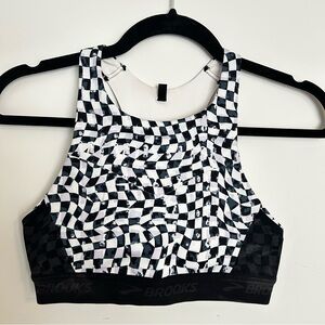 Brooks Monochrome Checkered Sports Bra